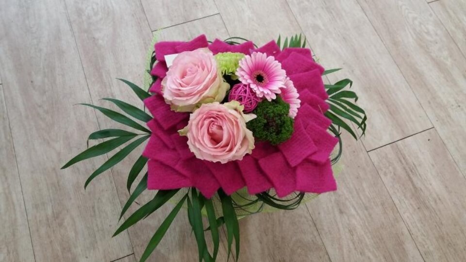 Aux Genets Dor Fleuriste Fleuriste Ploudalmezeau Bouquets Et Compositions 6